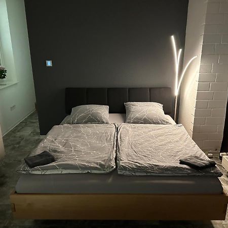Ubernachtungsmoglichkeit Und Monteurzimmer Apartman Hamdorf Kültér fotó