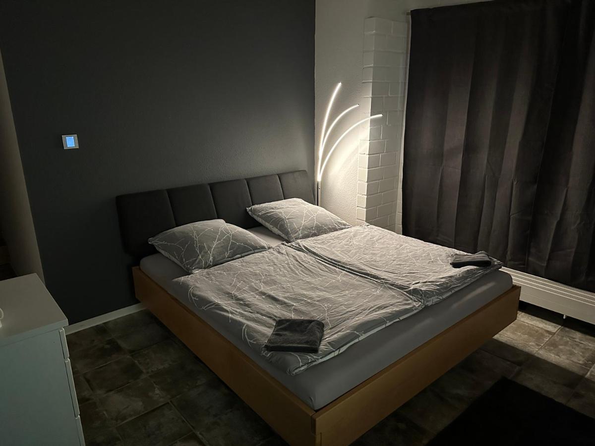 Ubernachtungsmoglichkeit Und Monteurzimmer Apartman Hamdorf Kültér fotó